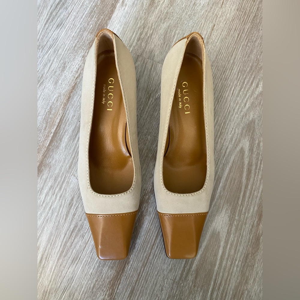 Gucci Cream & tan Capped Toe kitten Heels
